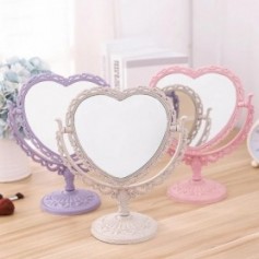 Retro Court Style Heart-shaped Rotating Cute Princess Cosmetic Mirror.
